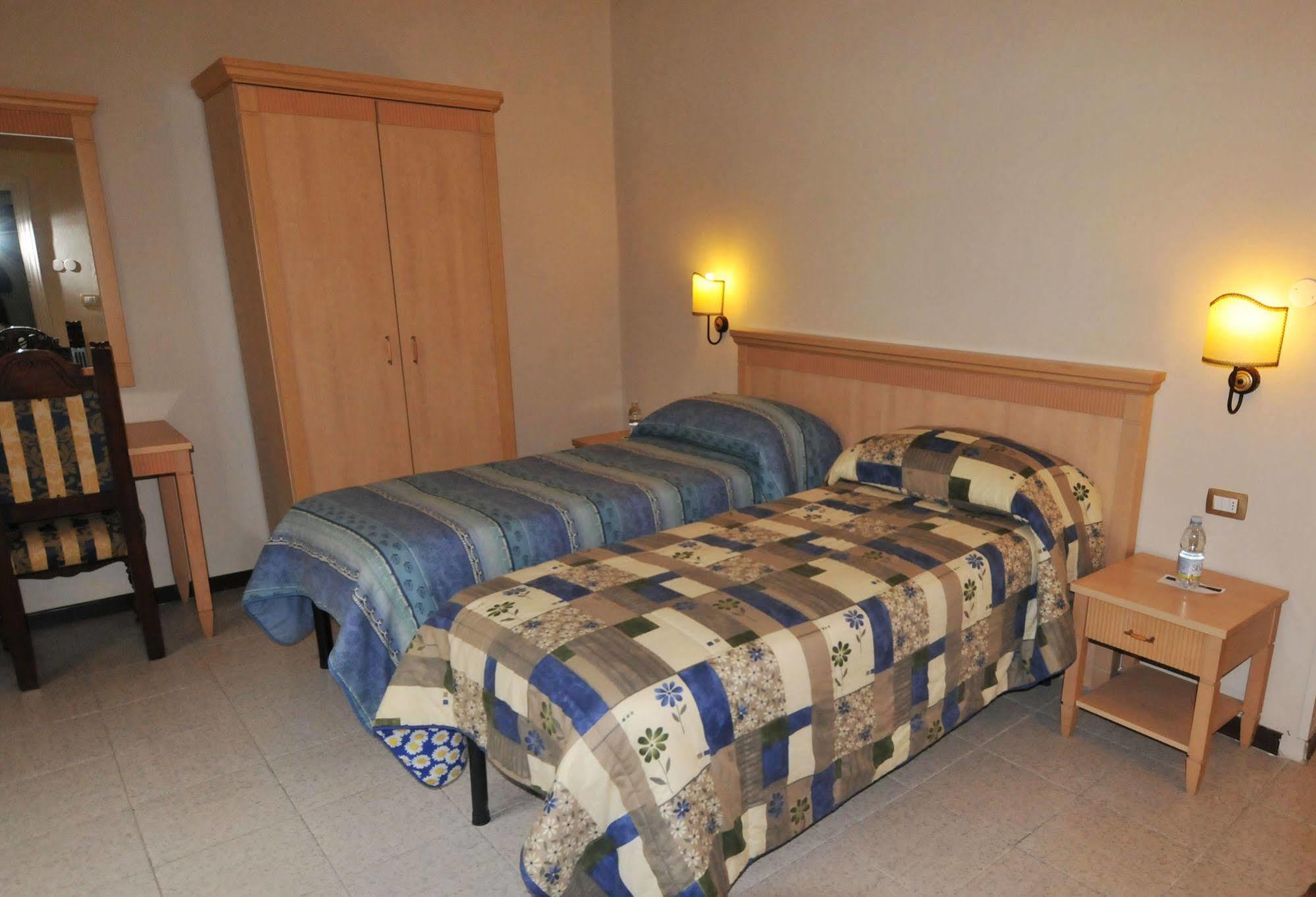 פירנצה Hhb Hotel מראה חיצוני תמונה