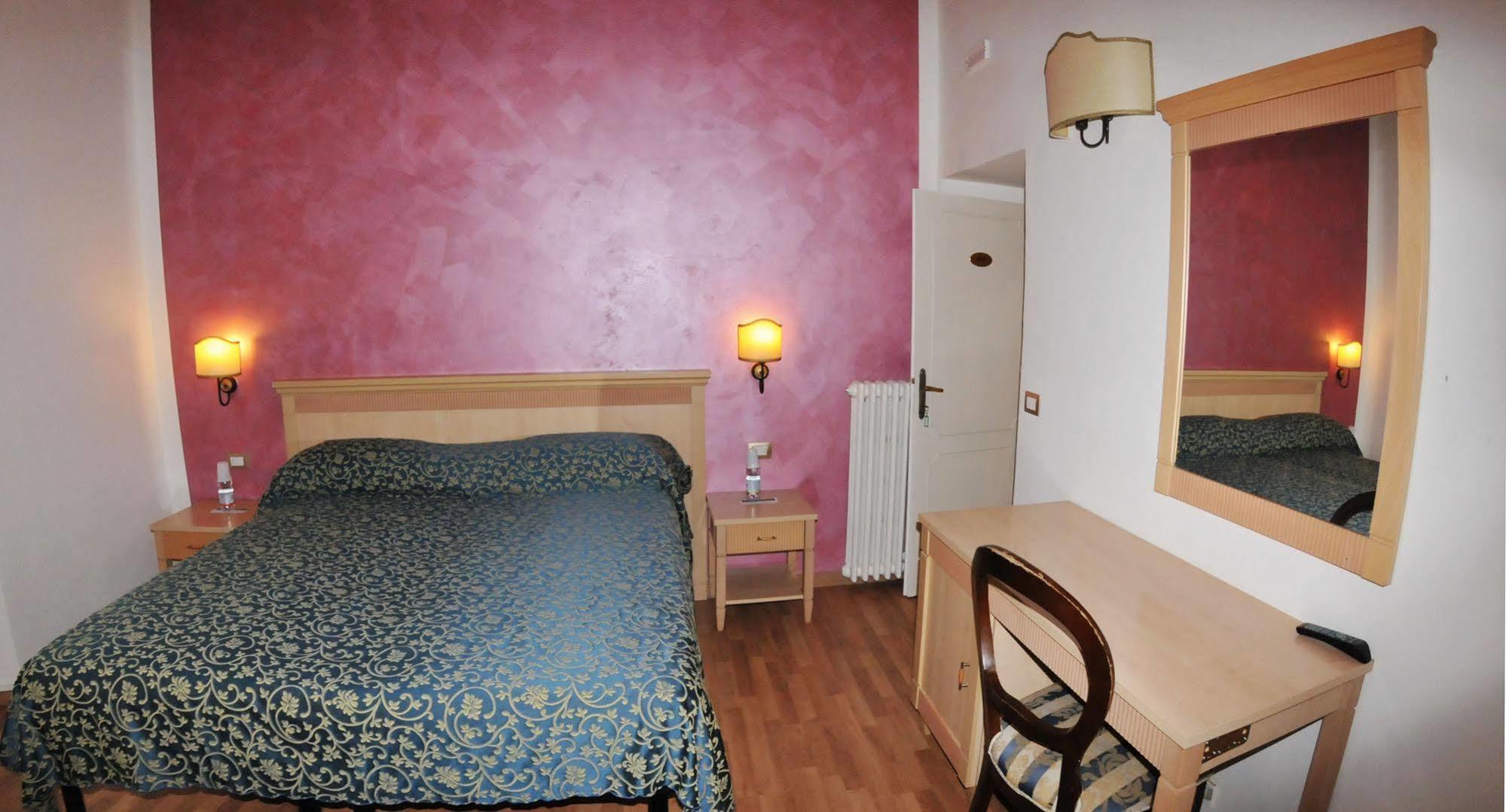 פירנצה Hhb Hotel מראה חיצוני תמונה